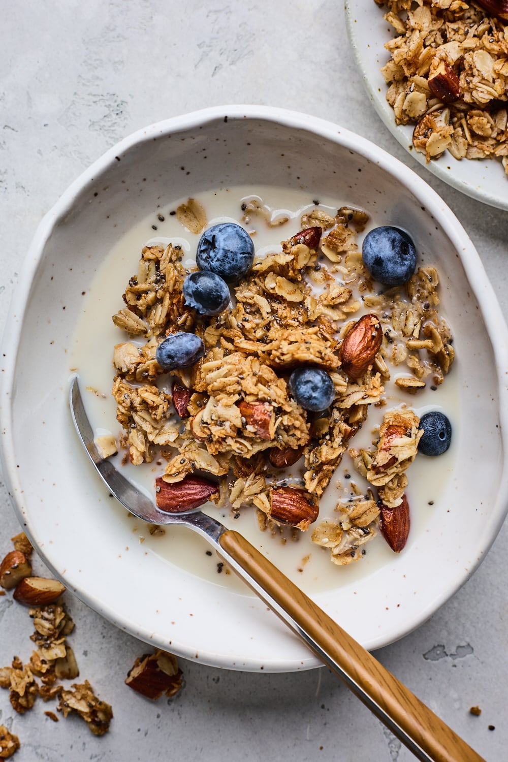 Super Simple Vanilla Almond Granola