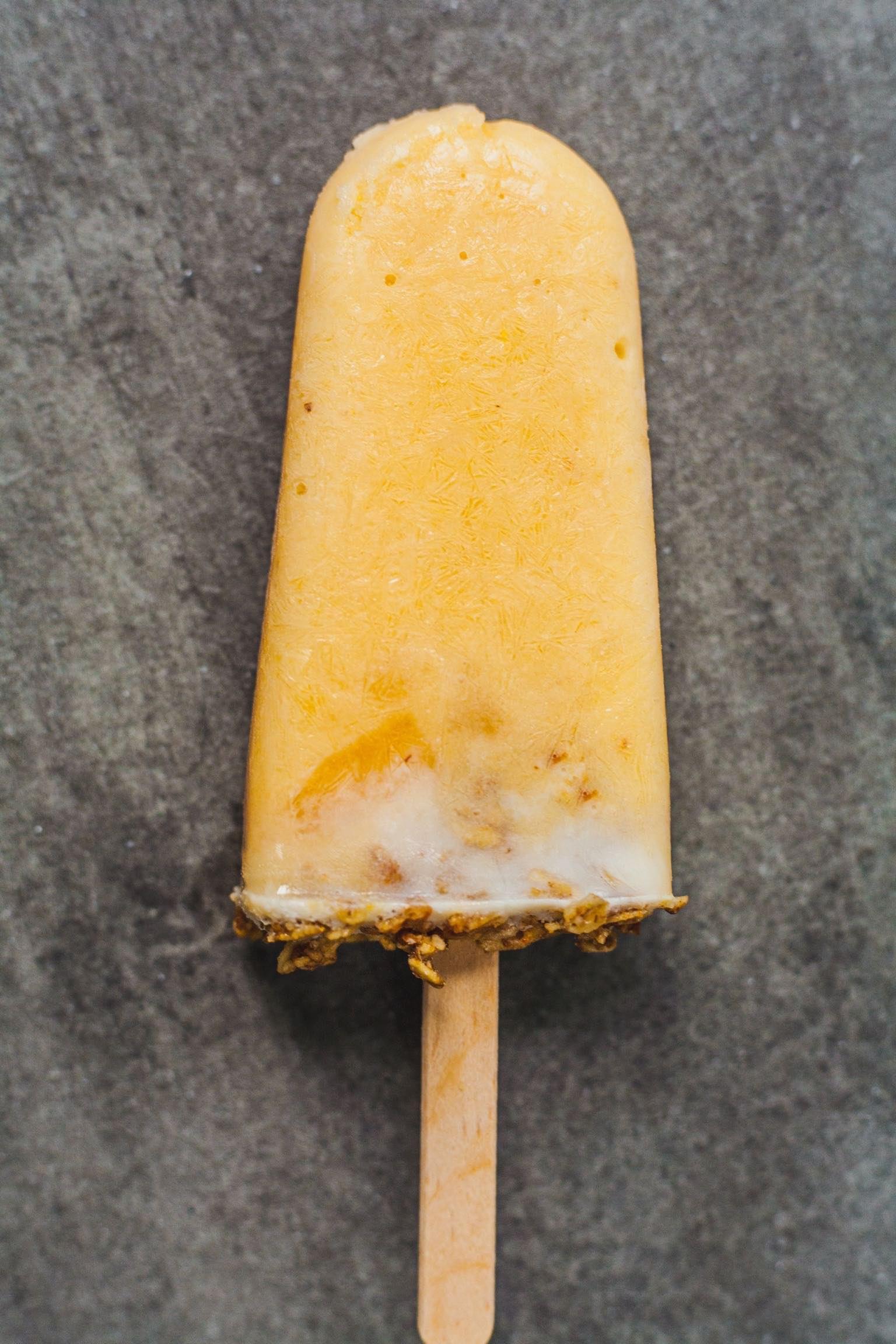 Peaches and cream yoghurt popsicles