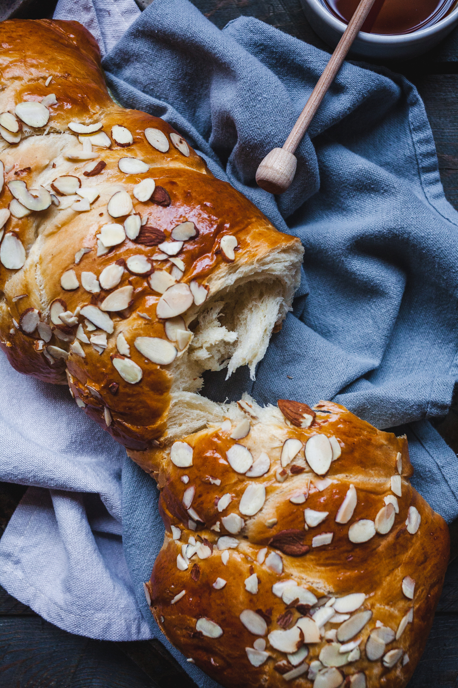 Tsoureki (Greekstyle Sweet Brioche Bread) Sweet Mahlab Bread