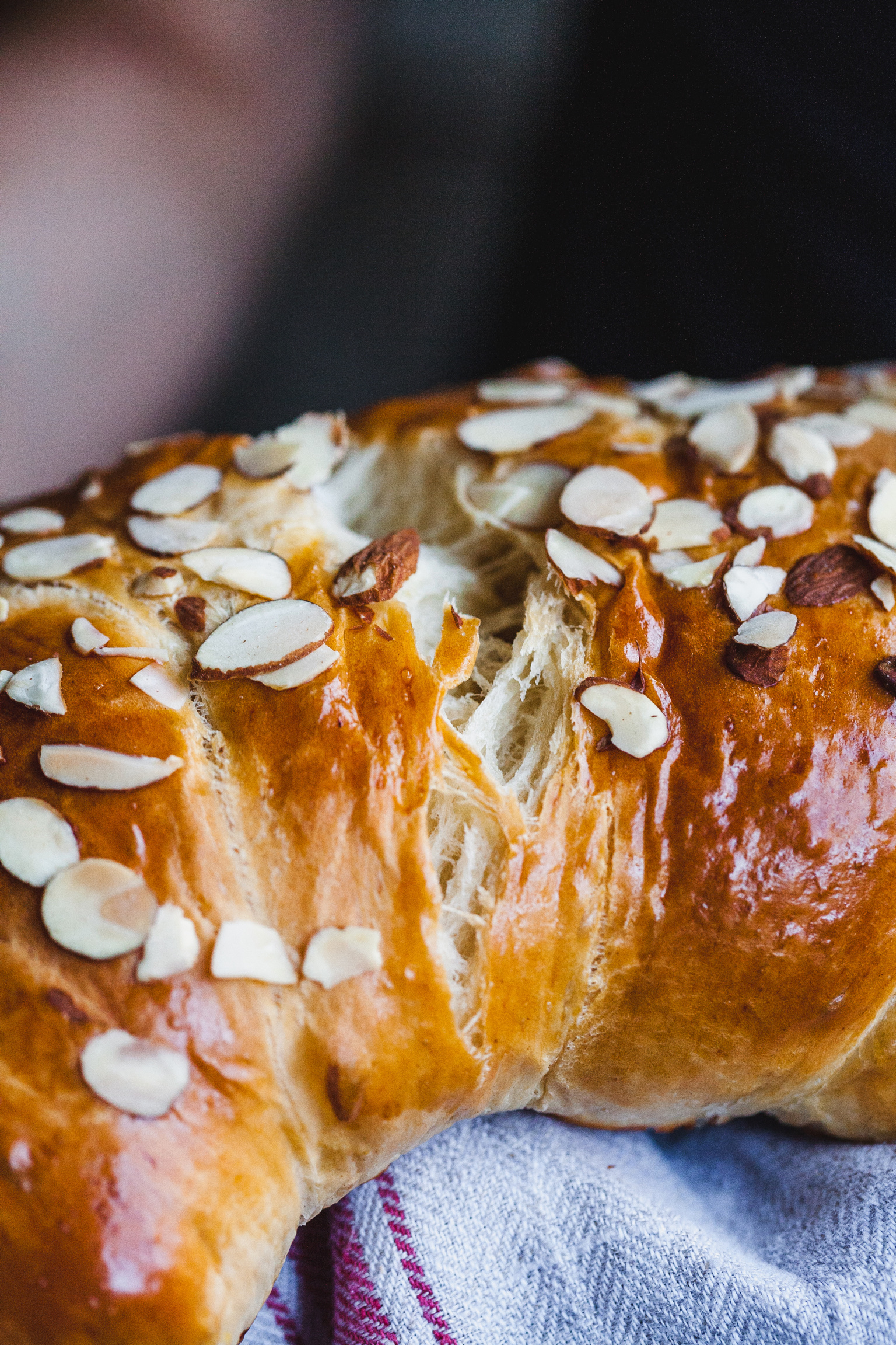 Tsoureki (Greekstyle Sweet Brioche Bread) Sweet Mahlab Bread