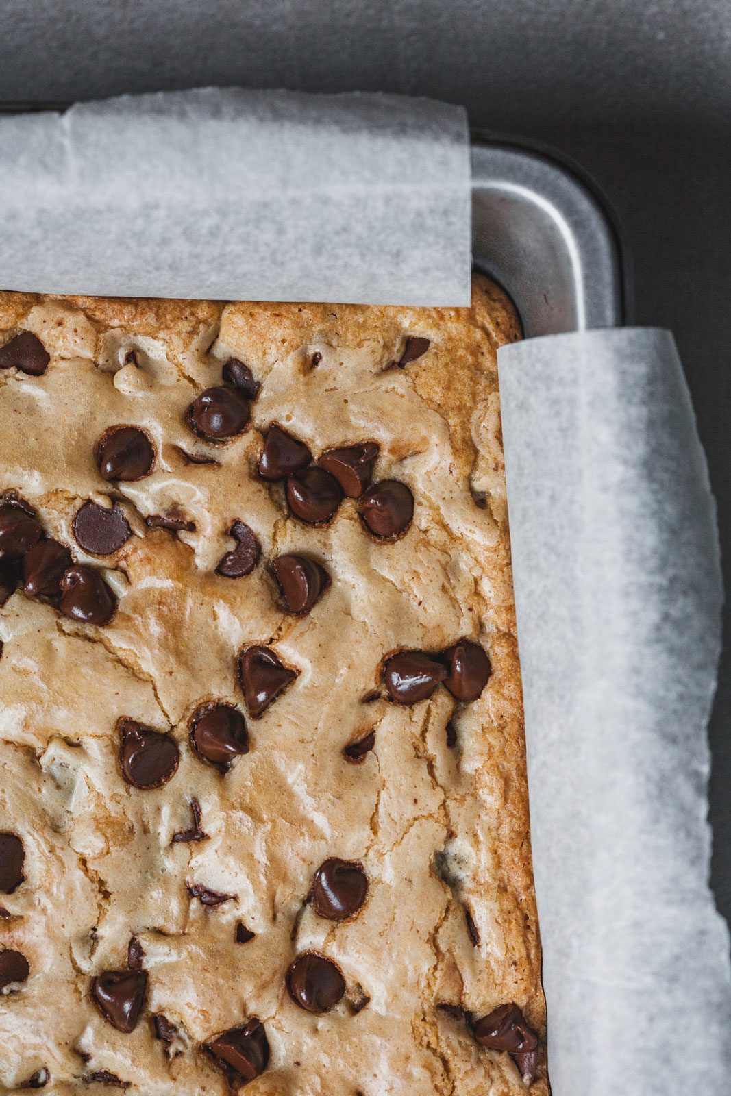 Brown Butter Earl Grey Chocolate Chip Cookie Bars