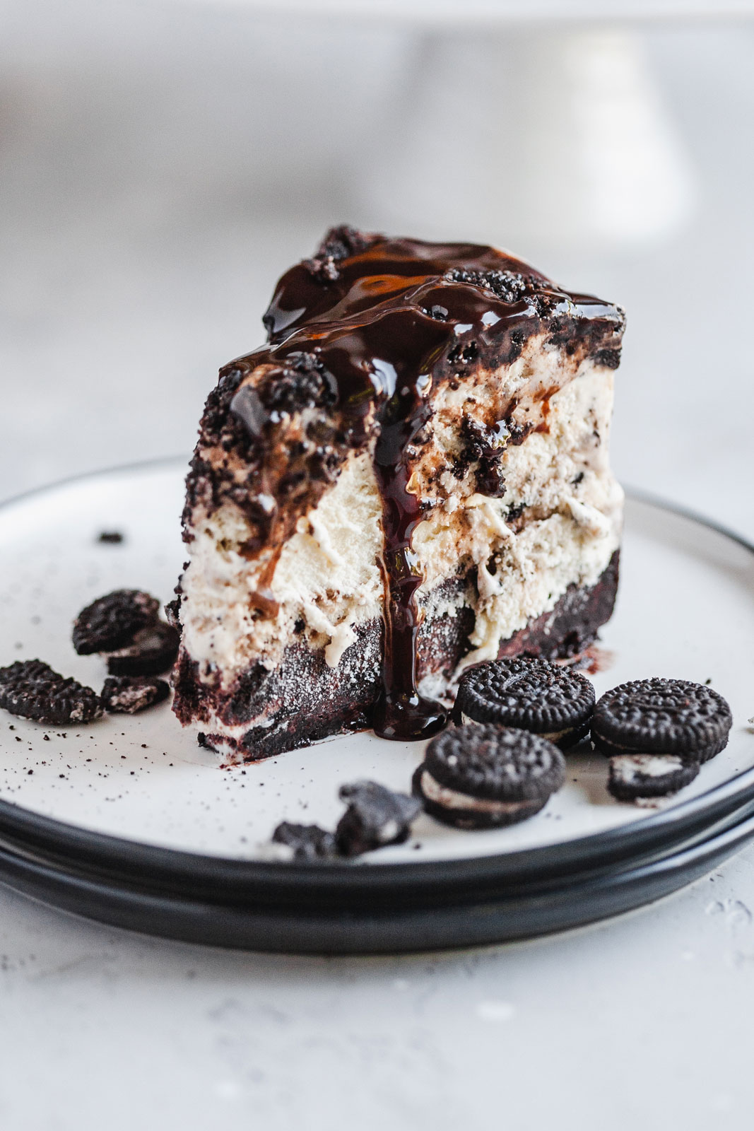 Chocolate Oreo Cookie Ice Cream Cake