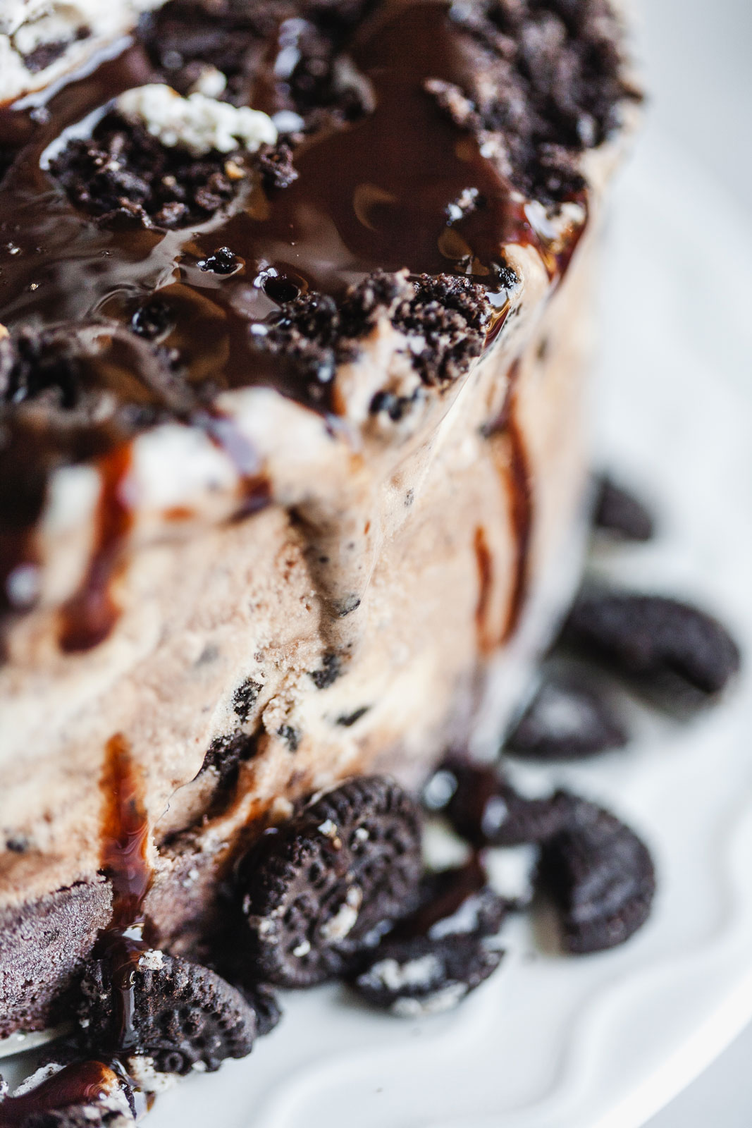 Chocolate Oreo Cookie Ice Cream Cake