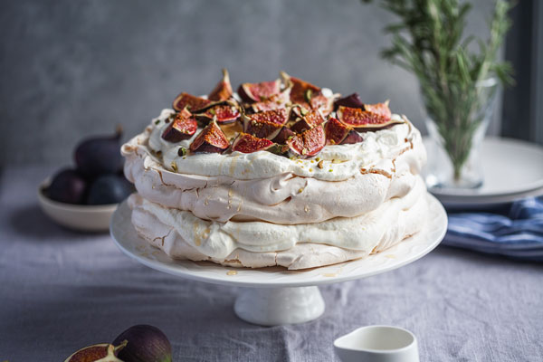 Honey And Fig Pavlova