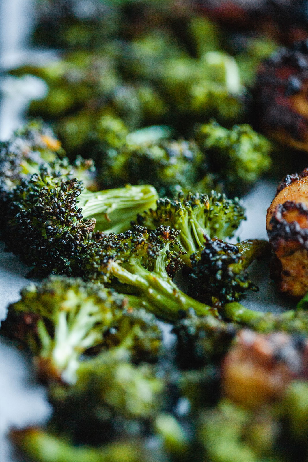 Spicy Blackened Chicken Legs With Sweet Potatoes and Broccoli