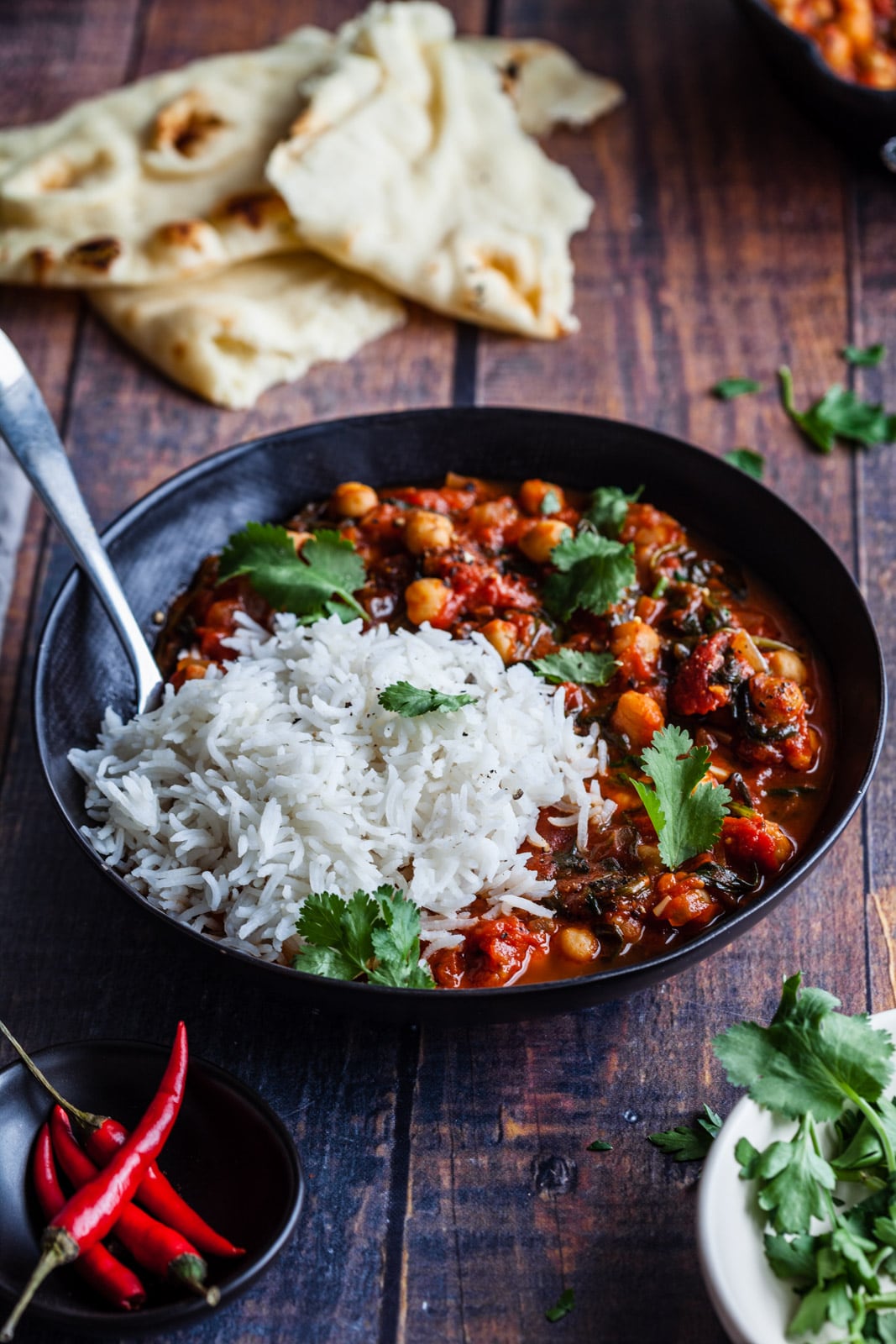 Curried Chickpeas With Spinach and Tomatoes