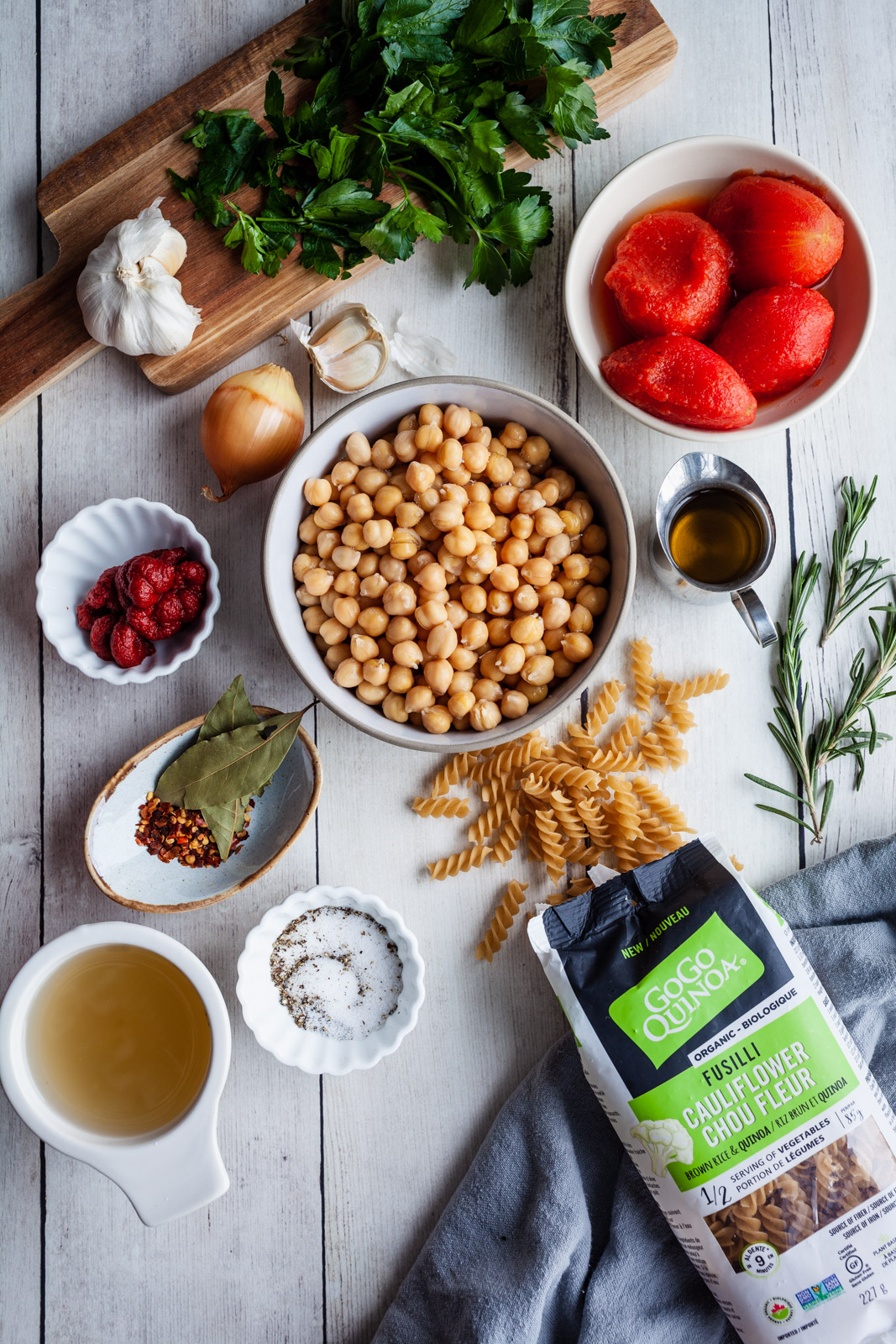 Quick and Delicious Pasta and Chickpeas (Pasta e Ceci)