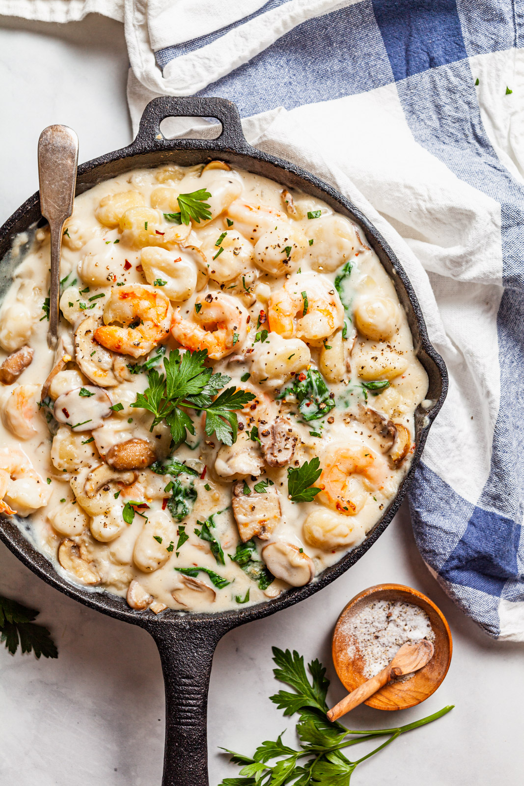 One Pan Creamy Gnocchi With Shrimp and Spinach