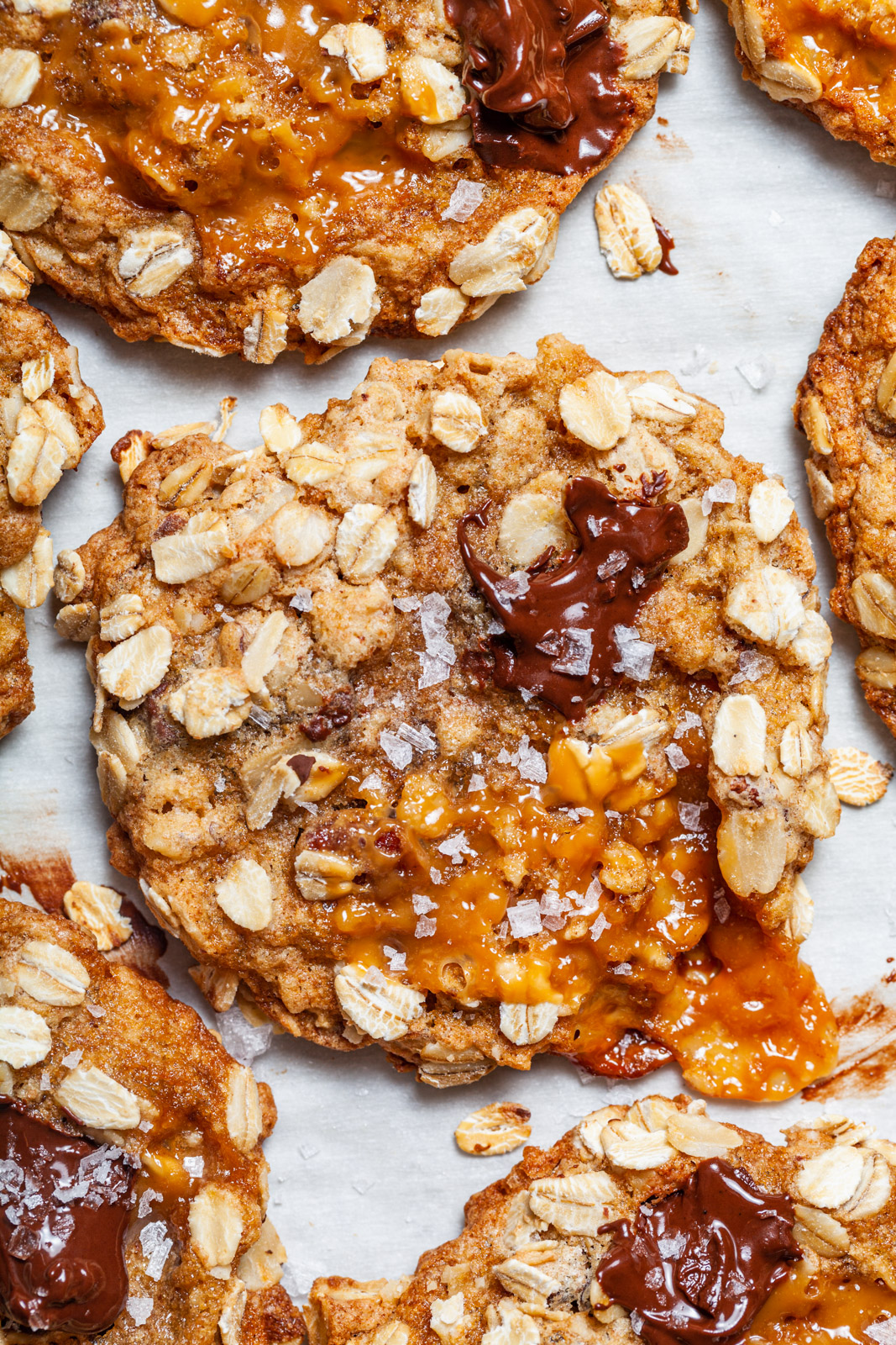 Chocolate Caramel Spelt Oatmeal Cookies