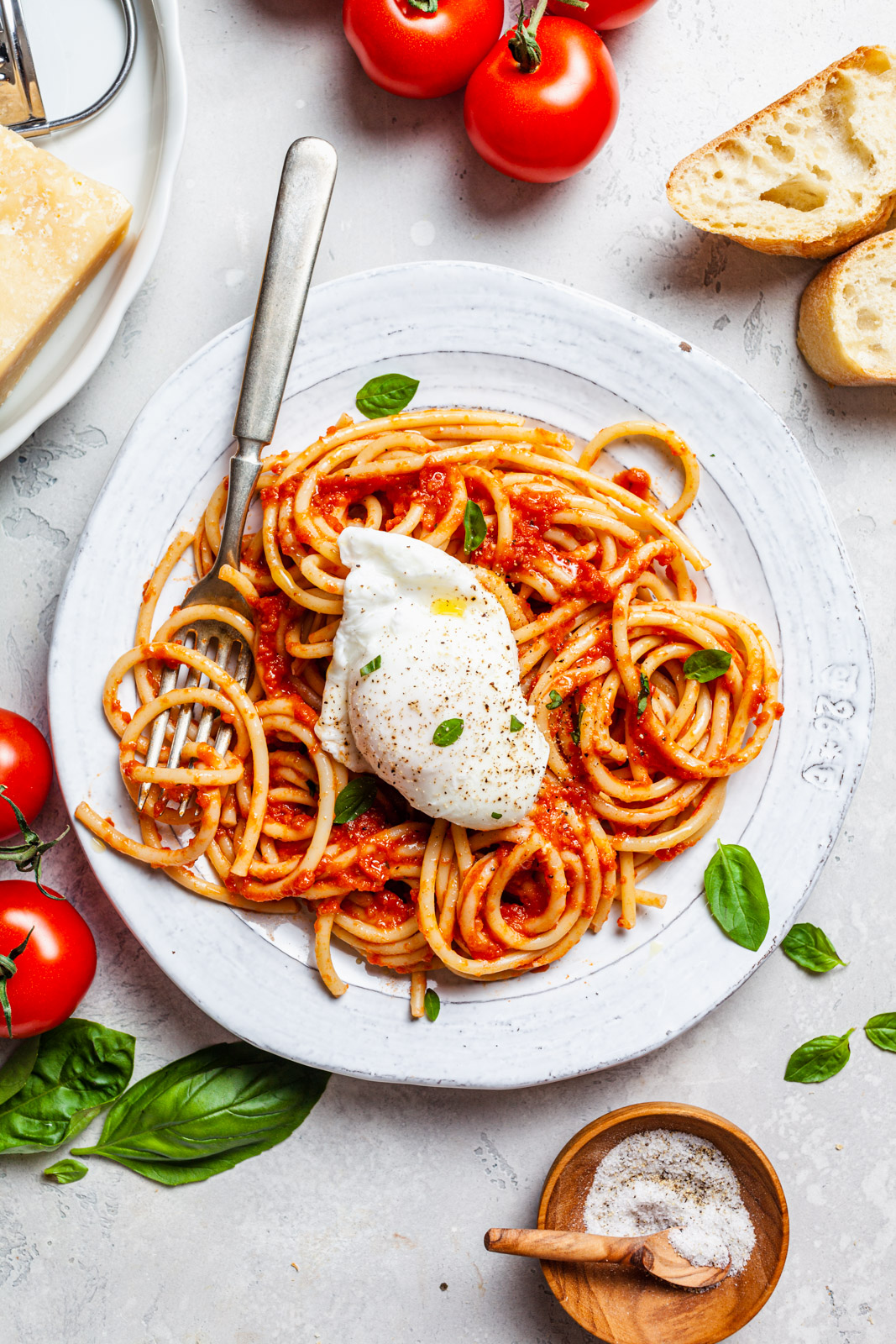 20 Minute Marinara Pasta With Poached Eggs