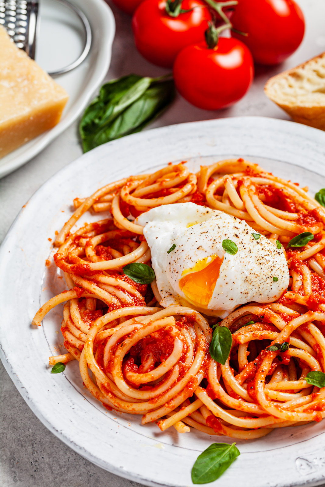 20 Minute Marinara Pasta With Poached Eggs