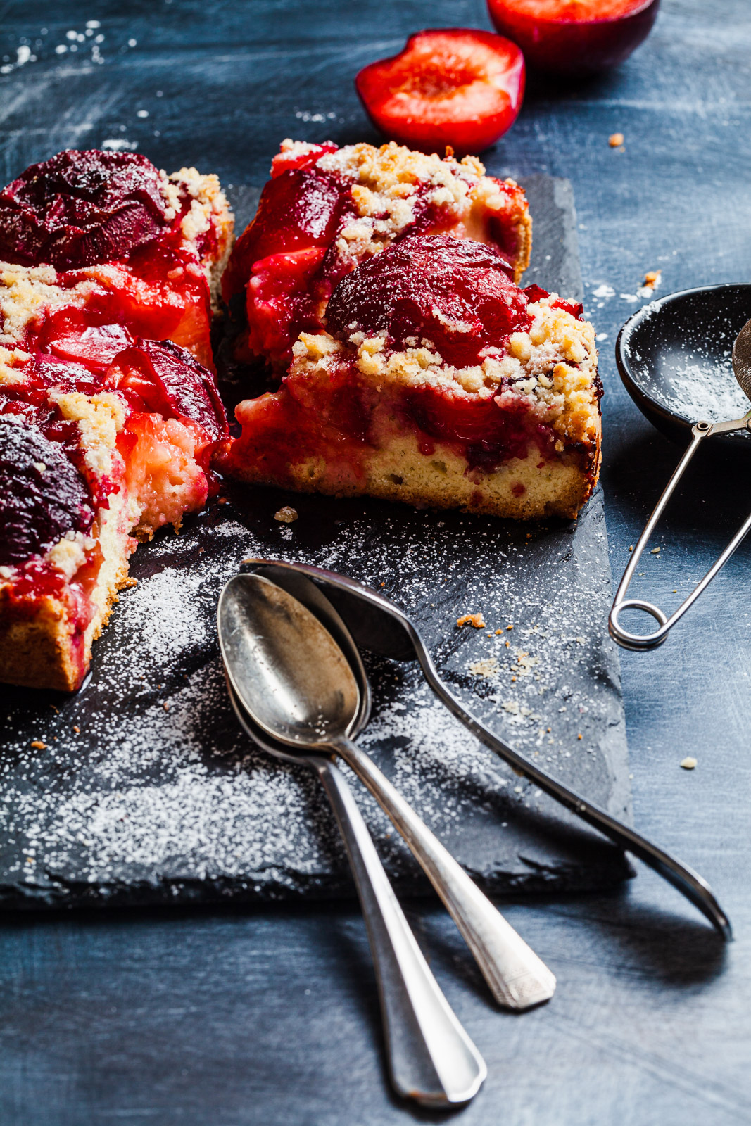 German Plum Cake with Streusel 