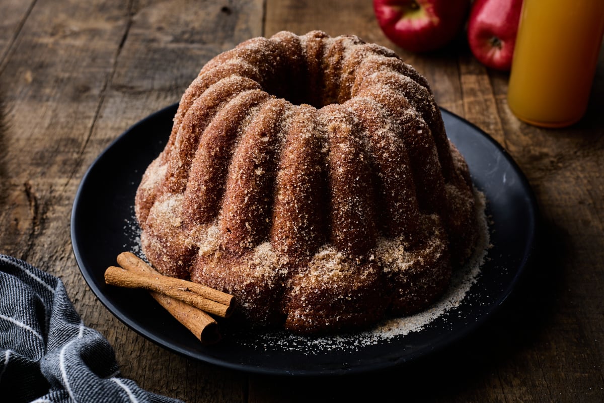 Apple Cider Doughnut Bundt Cake