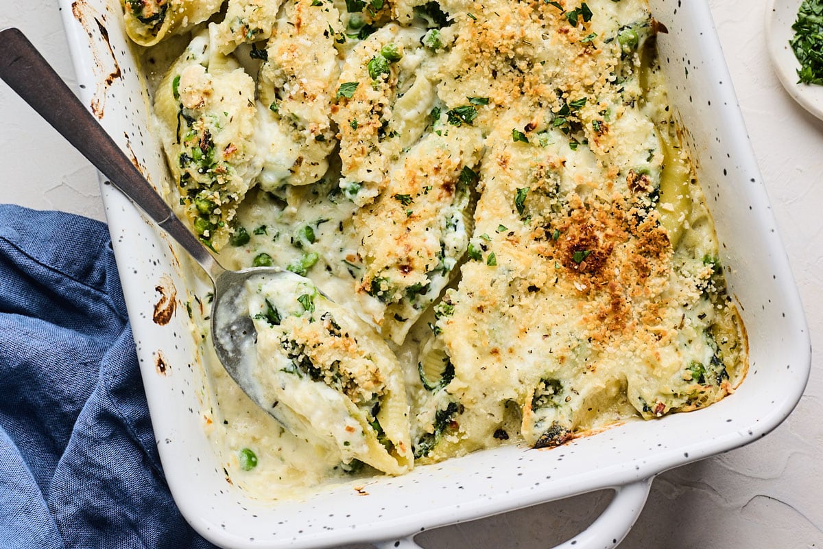 Creamy Stuffed Shells With Tuna and Spinach