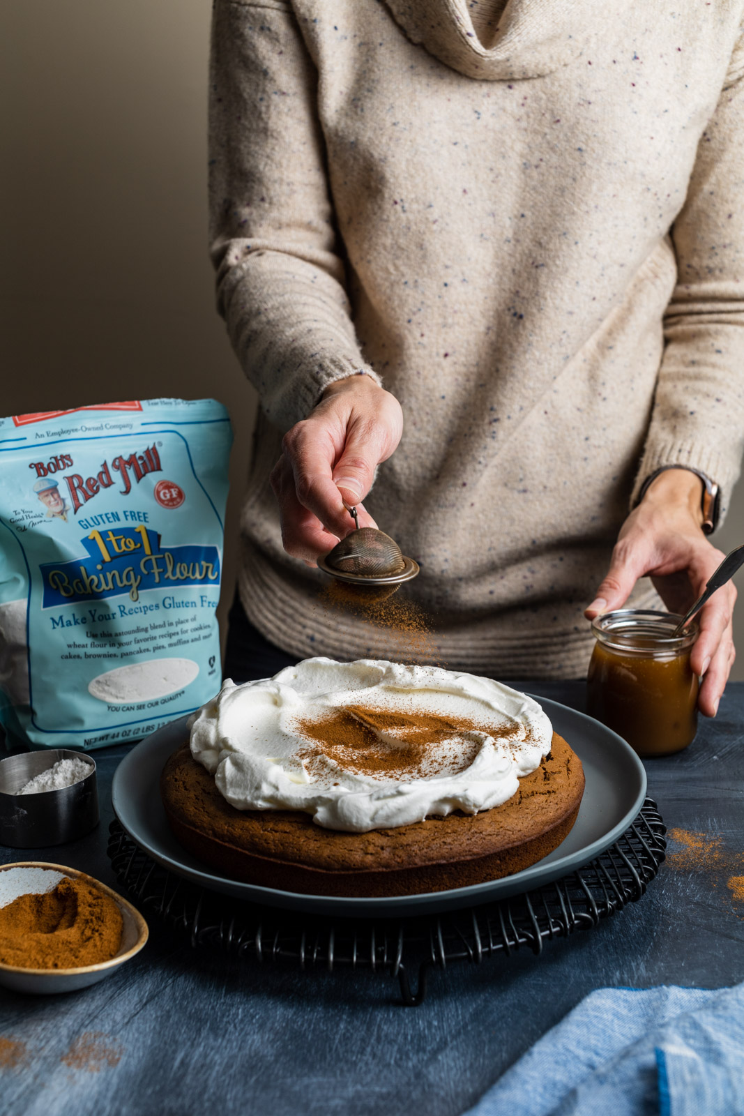 Gingerbread Cake With Caramel Sauce