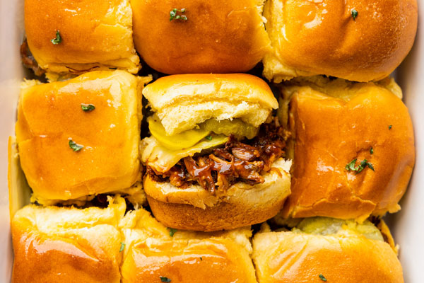 Easy Instant Pot Pulled Pork Sliders