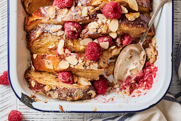 Easy Baked Tsoureki (challah/brioche) French Toast