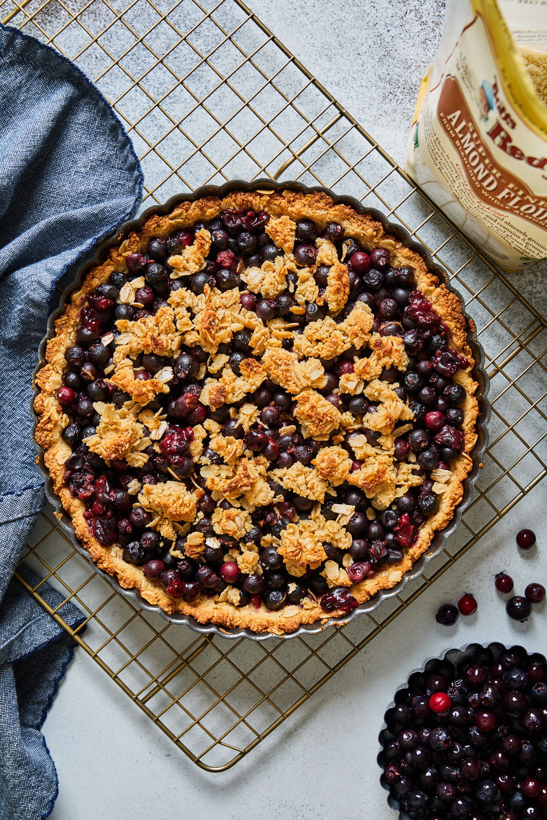 Easy Berry Crisp Tart