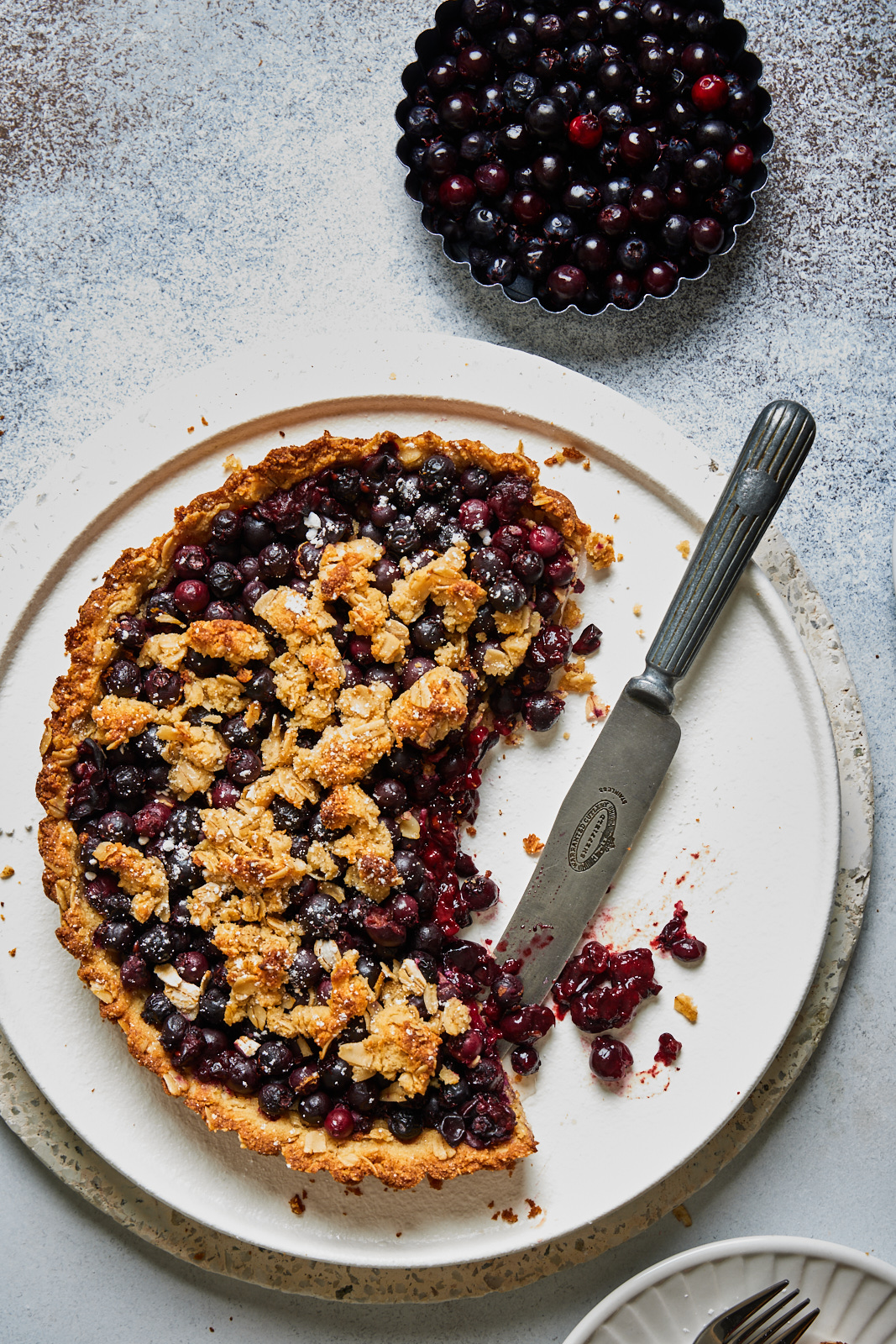 Easy Berry Crisp Tart