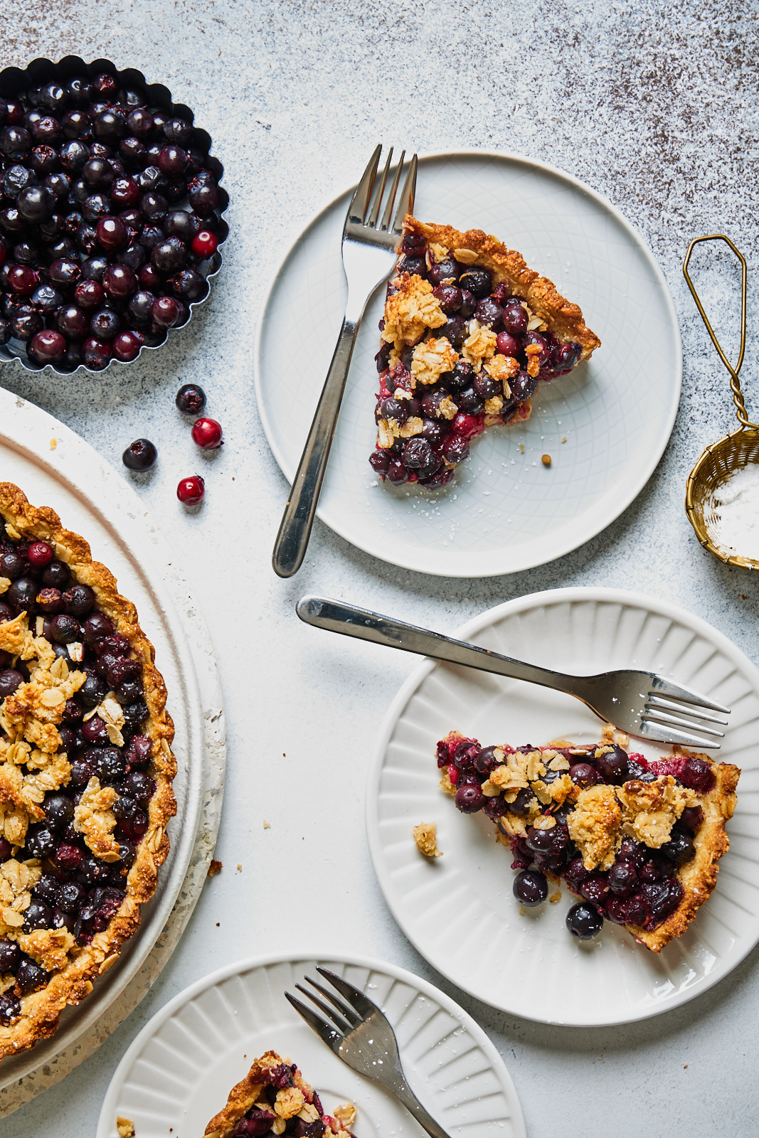 Easy Berry Crisp Tart