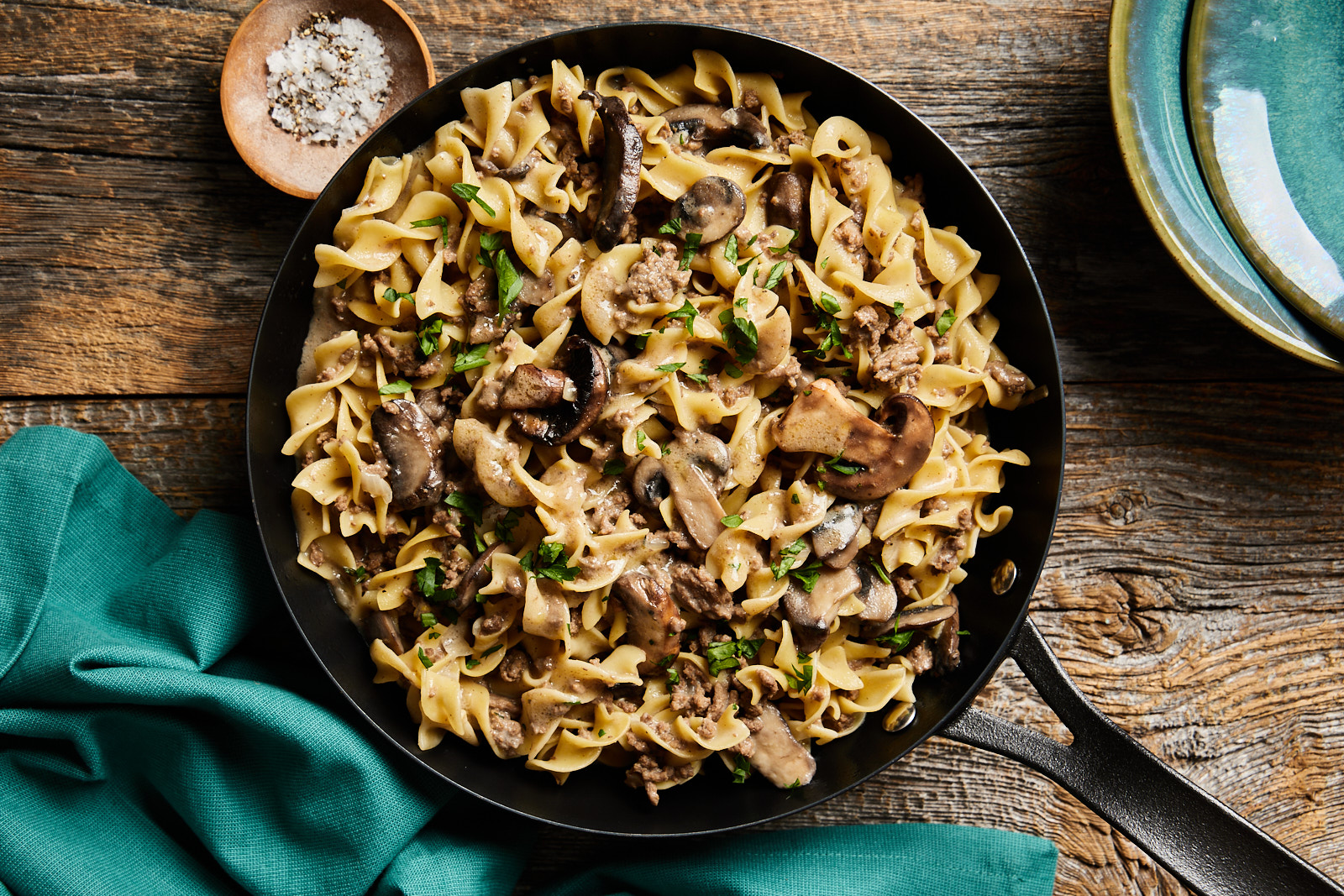 Quick and Easy One Pot Beef Stroganoff