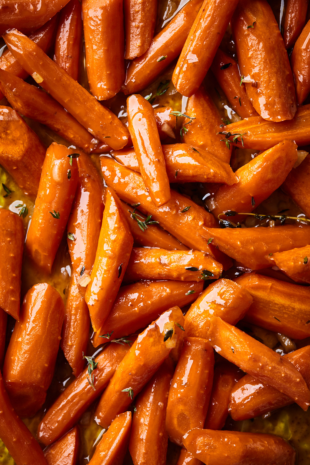Brown Butter Garlic Maple Roasted Carrot