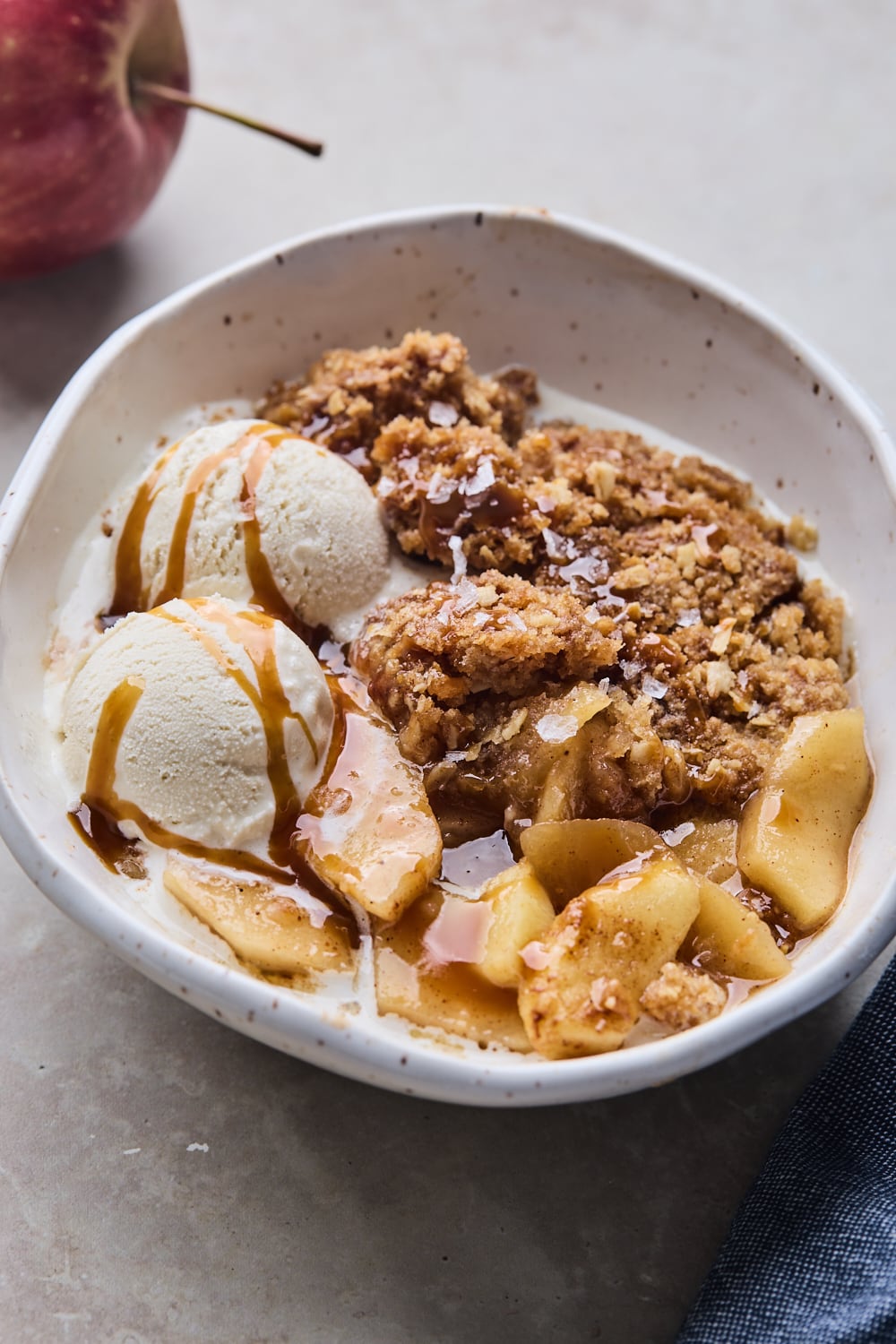 Easy and Delicious Apple Crisp