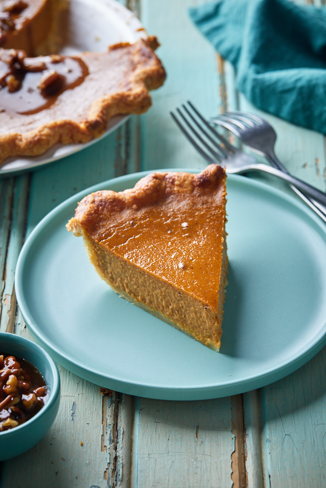 Classic Pumpkin Pie With No Shrink Pie Crust