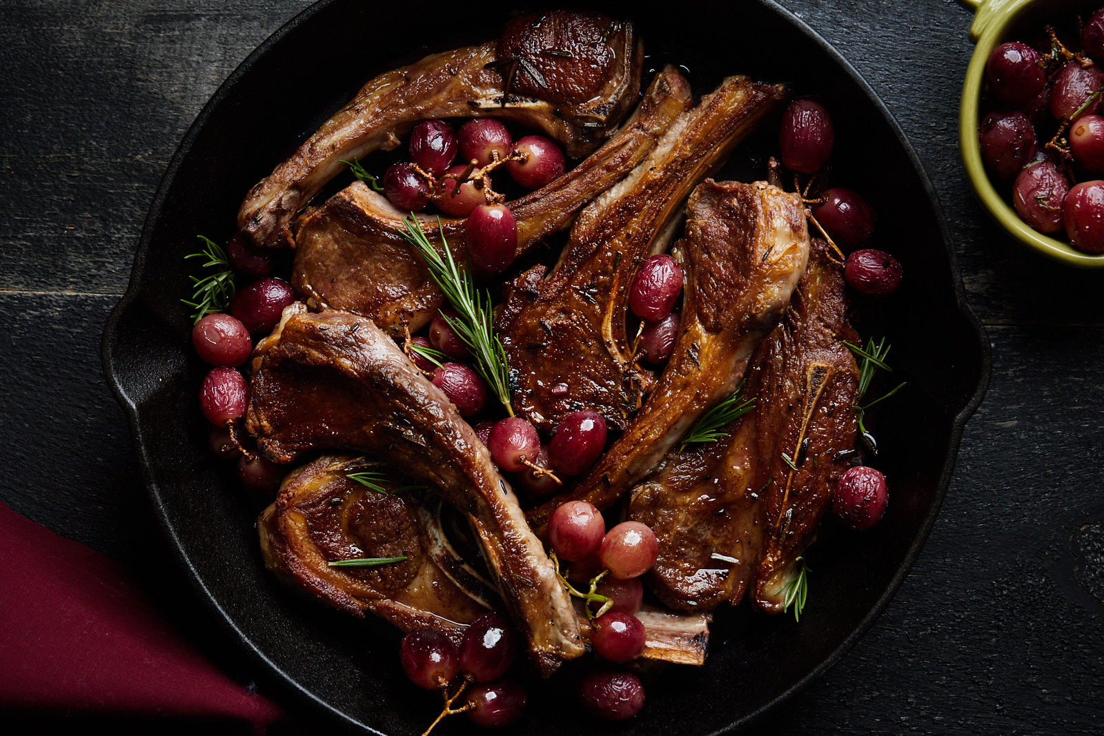 Rosemary Garlic Lamb Chops With Grapes