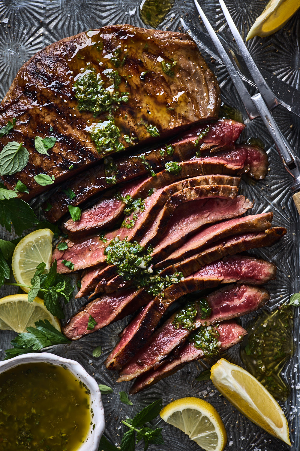 https://www.oliveandmango.com/images/uploads/2021_06_17_grilled_flank_steak_5.jpg