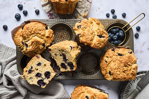 Bakery Style Blueberry Streusel Muffins