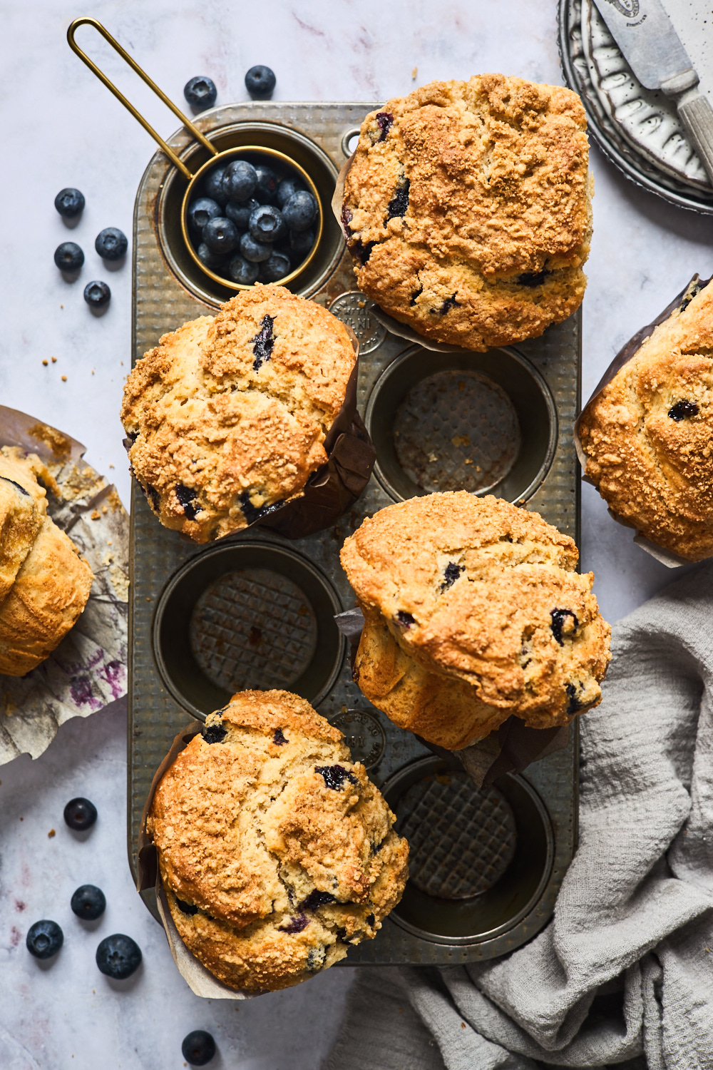 Bakery Style Blueberry Streusel Muffins