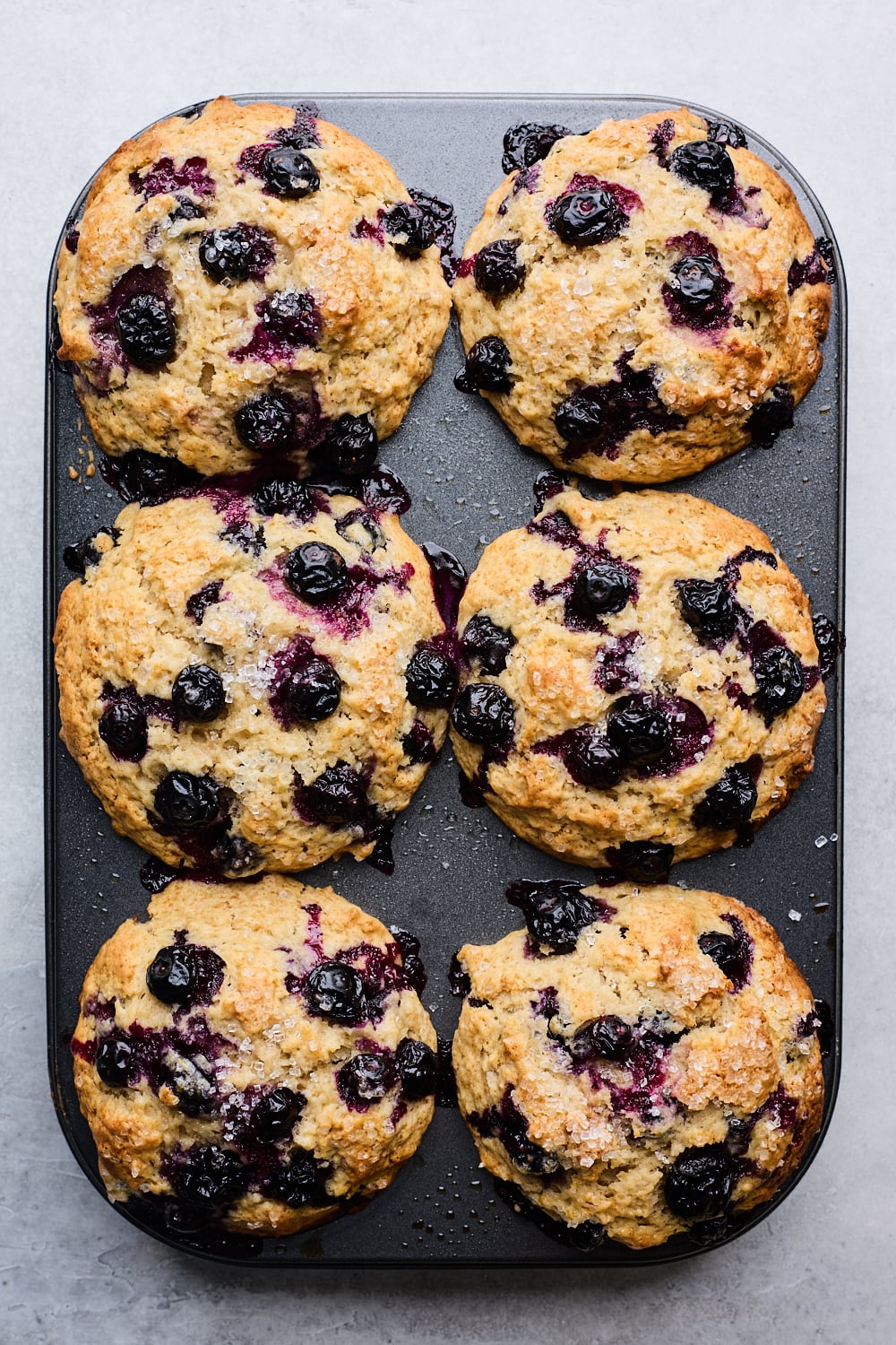 Bakery Style Blueberry Streusel Muffins