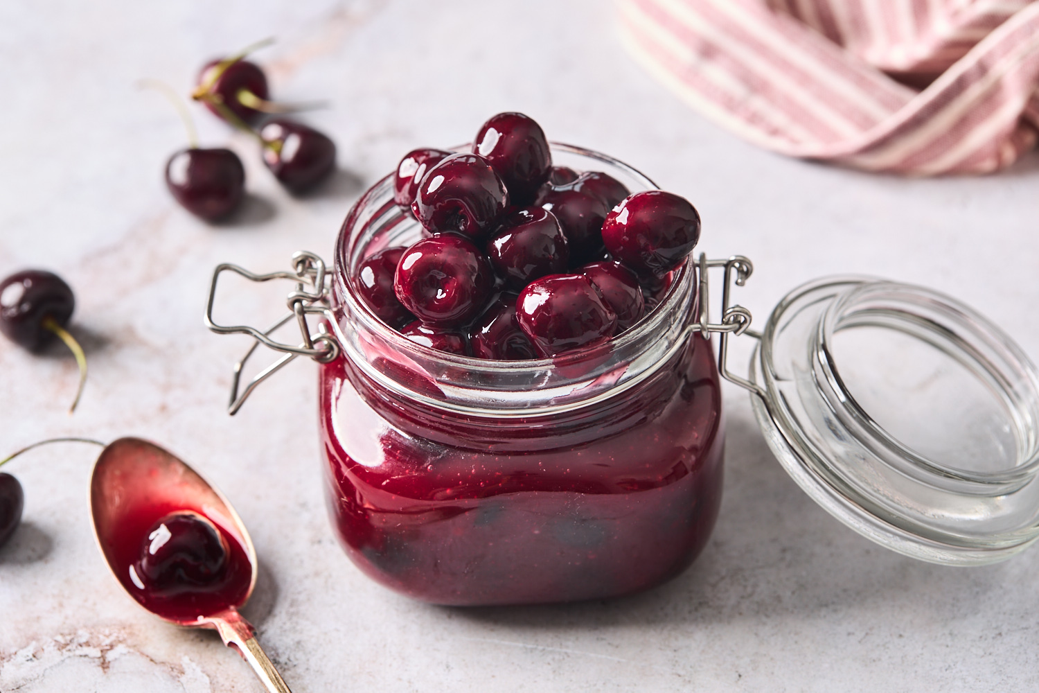 Homemade Cherry Pie Filling