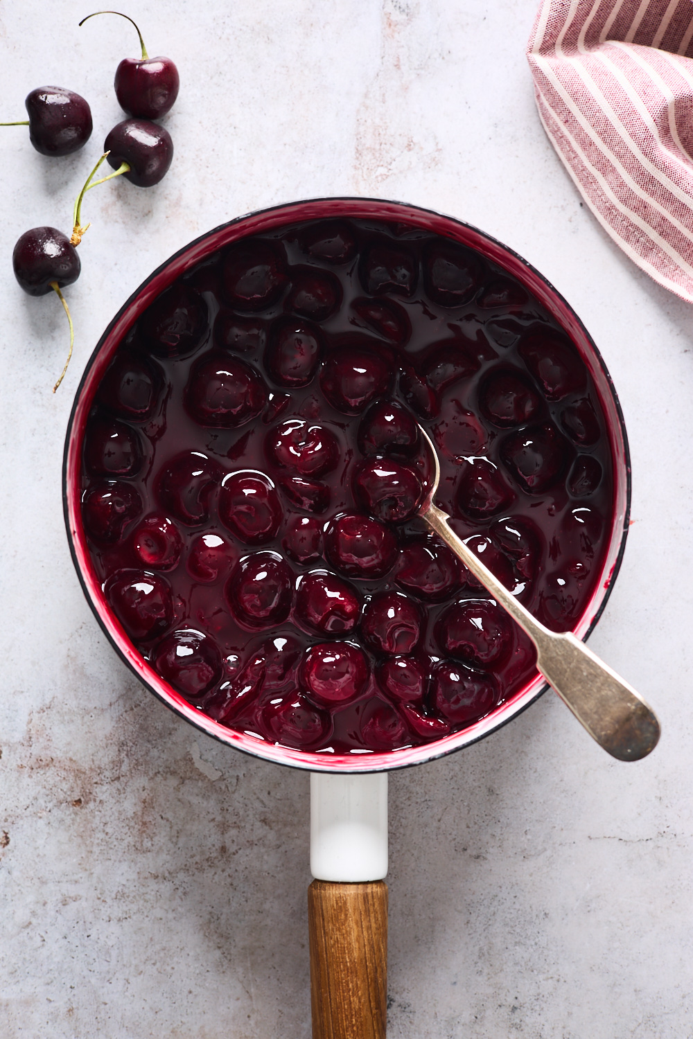 Homemade Cherry Pie Filling