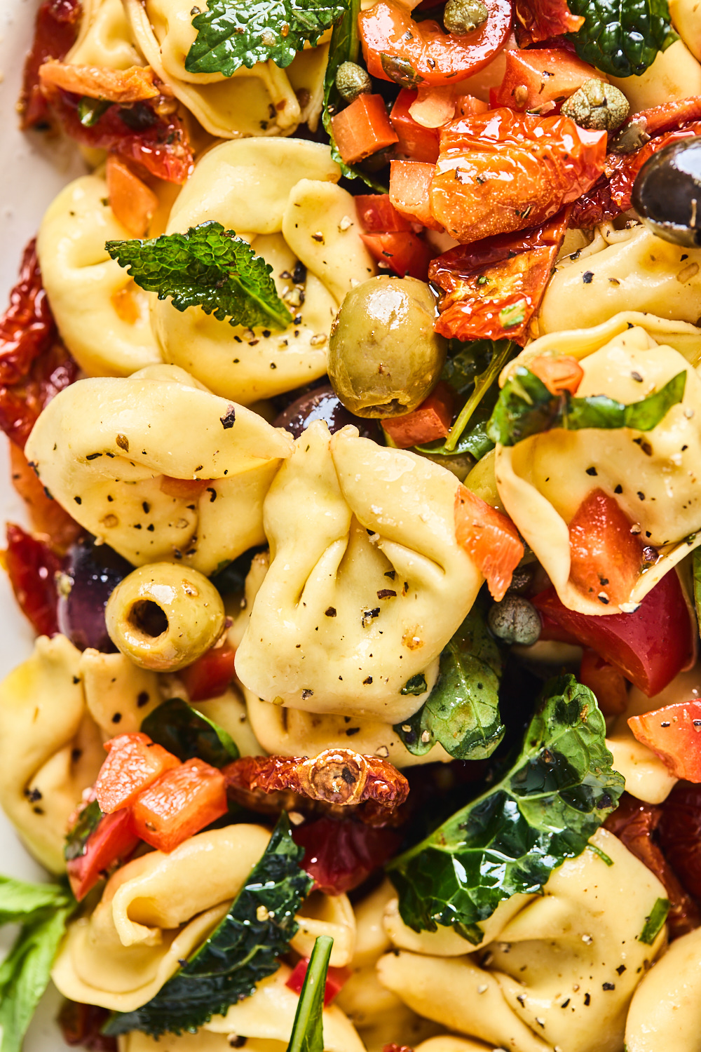 Tuscan Tortellini Pasta Salad