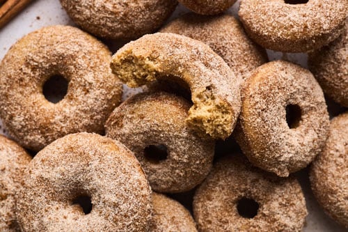 Baked Apple Cider Doughnuts