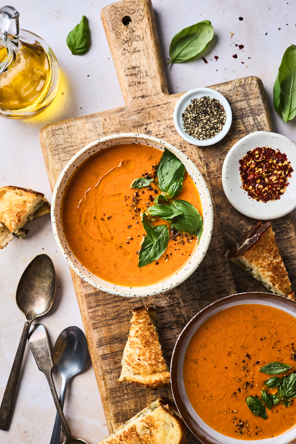 Easy Roasted Tomato Basil Soup