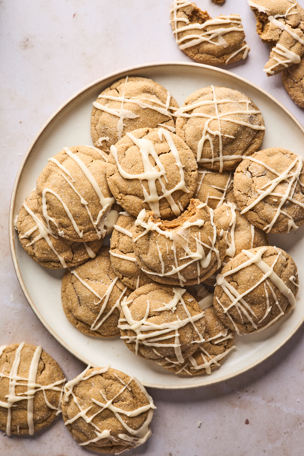 Chewy Pumpkin Molasses Cookies