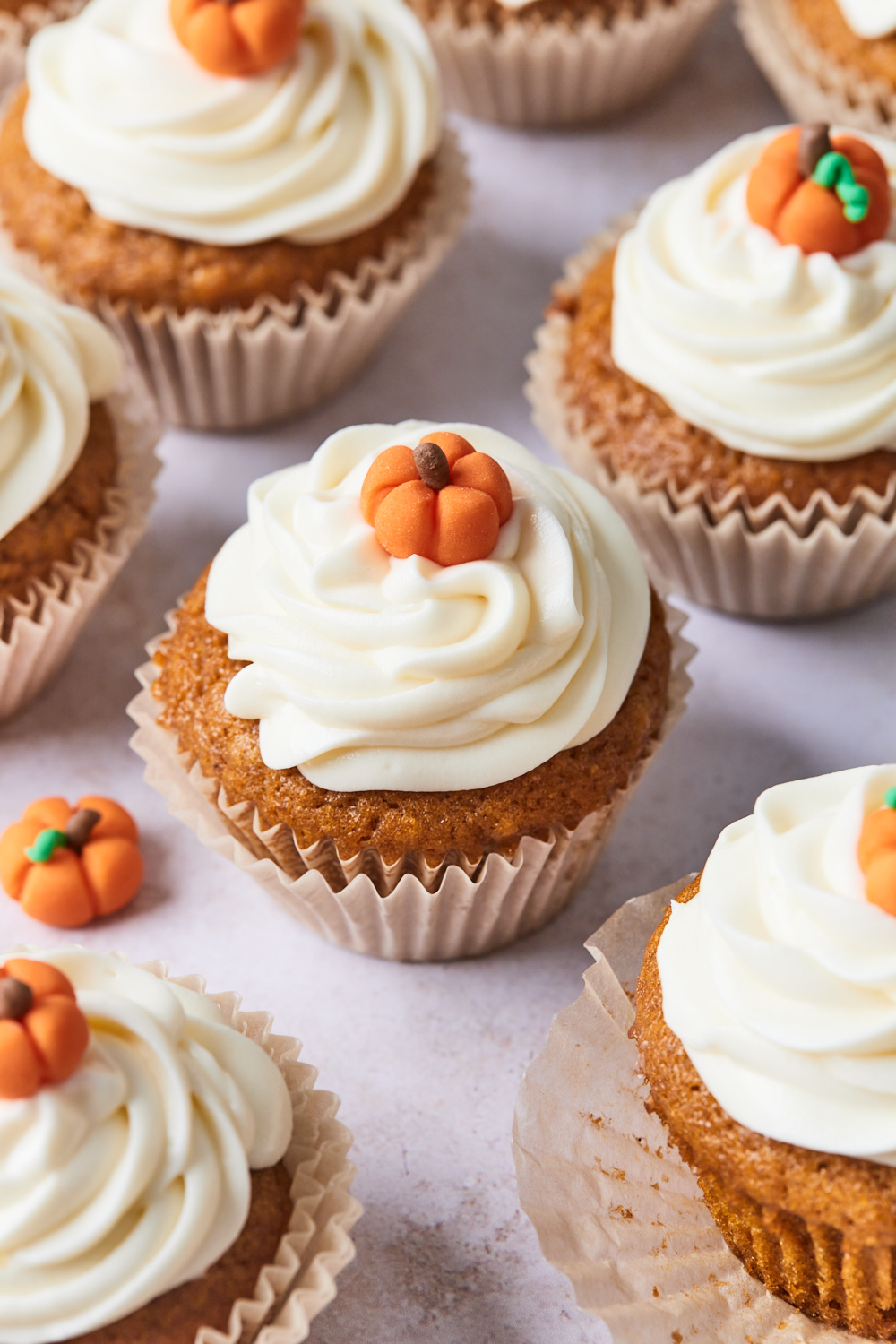 Pumpkin Cupcakes With Cream Cheese Frosting