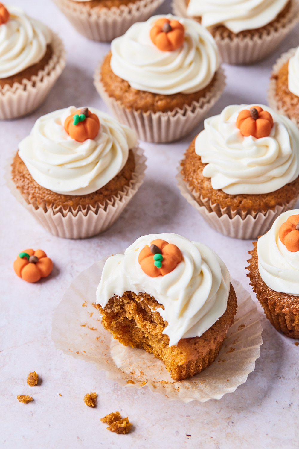 Pumpkin Cupcakes With Cream Cheese Frosting