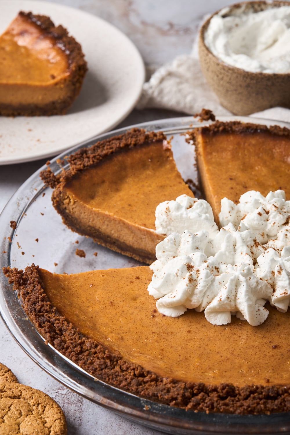 Easy Pumpkin Ginger Snap Tart