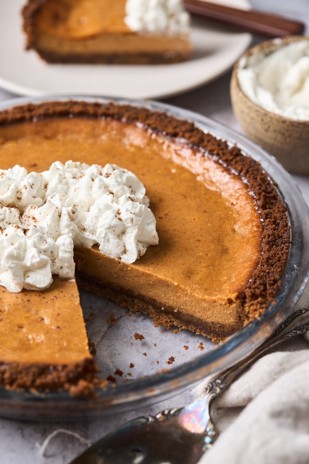 Easy Pumpkin Ginger Snap Tart