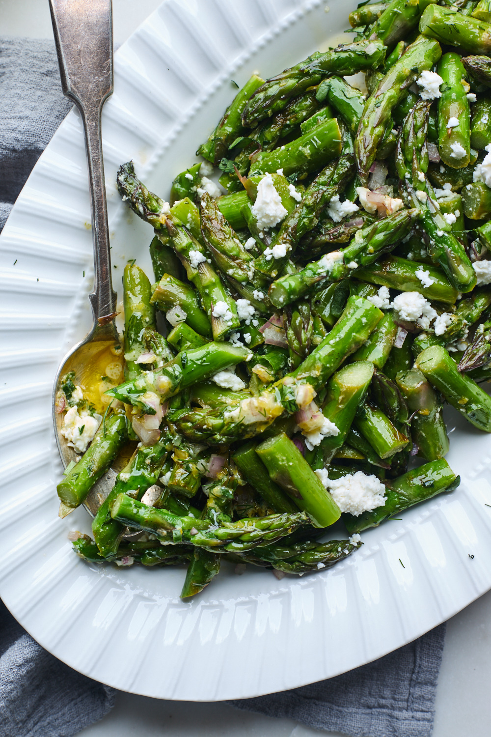 Greek Asparagus Salad