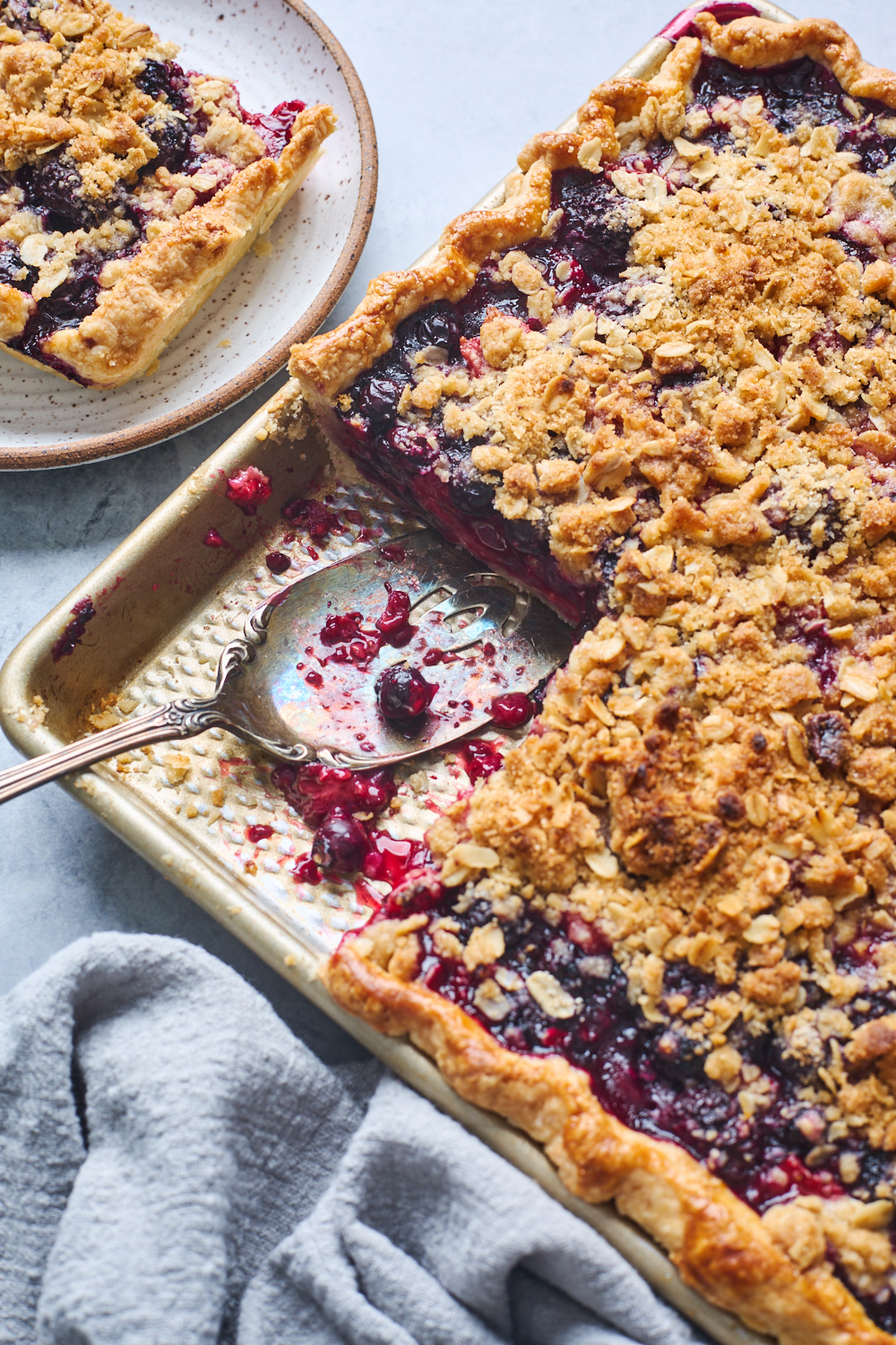 Mixed Berry Crumble Slab Pie