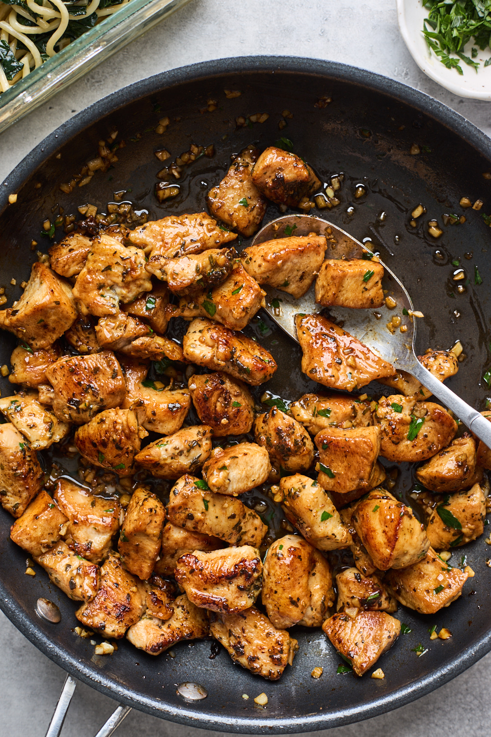 Garlic Butter Chicken Bites