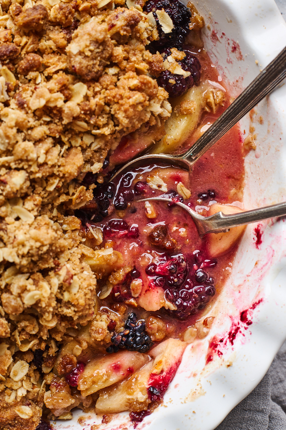 Apple and Blackberry Crumble