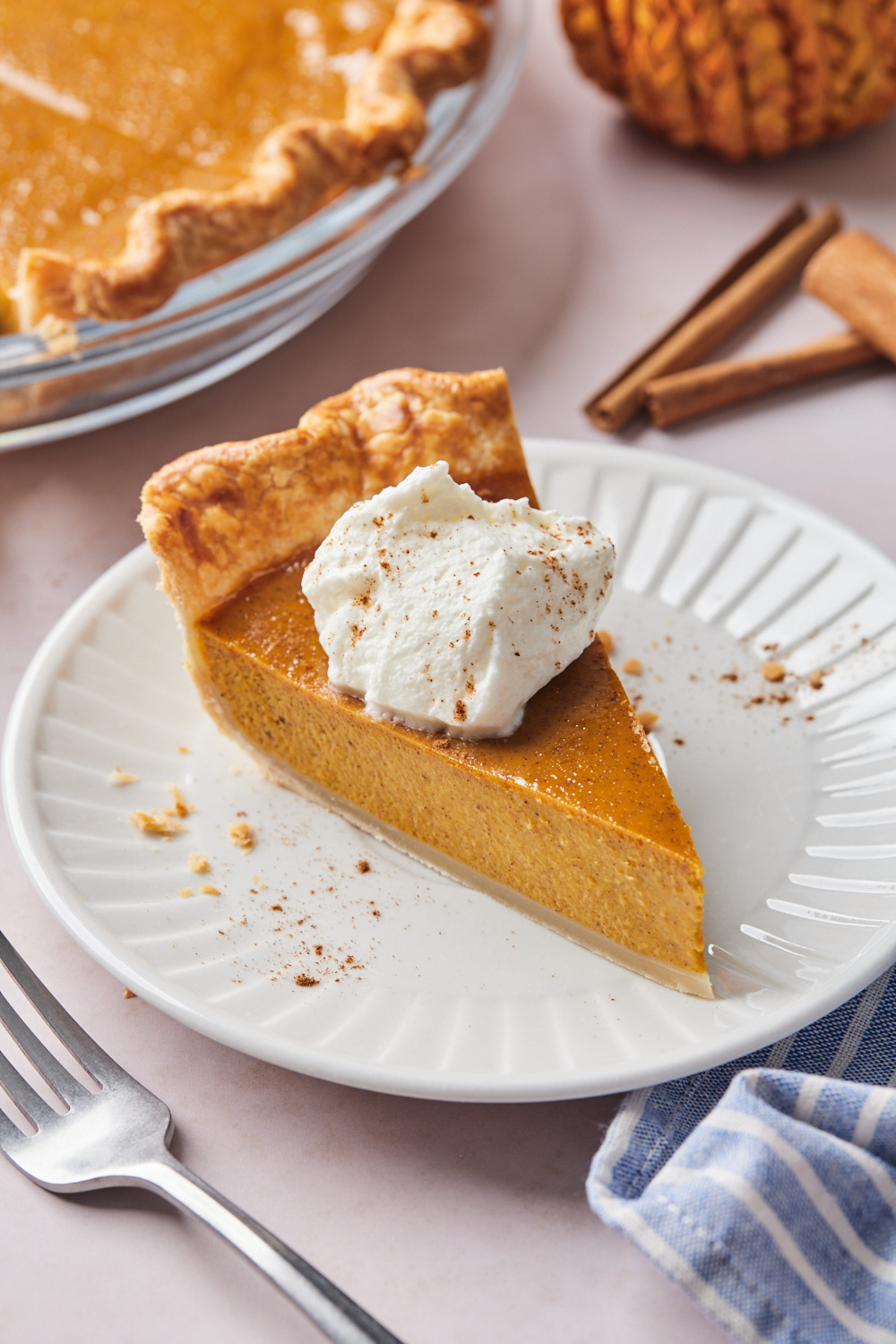 Easy 5 Ingredient Pumpkin Pie