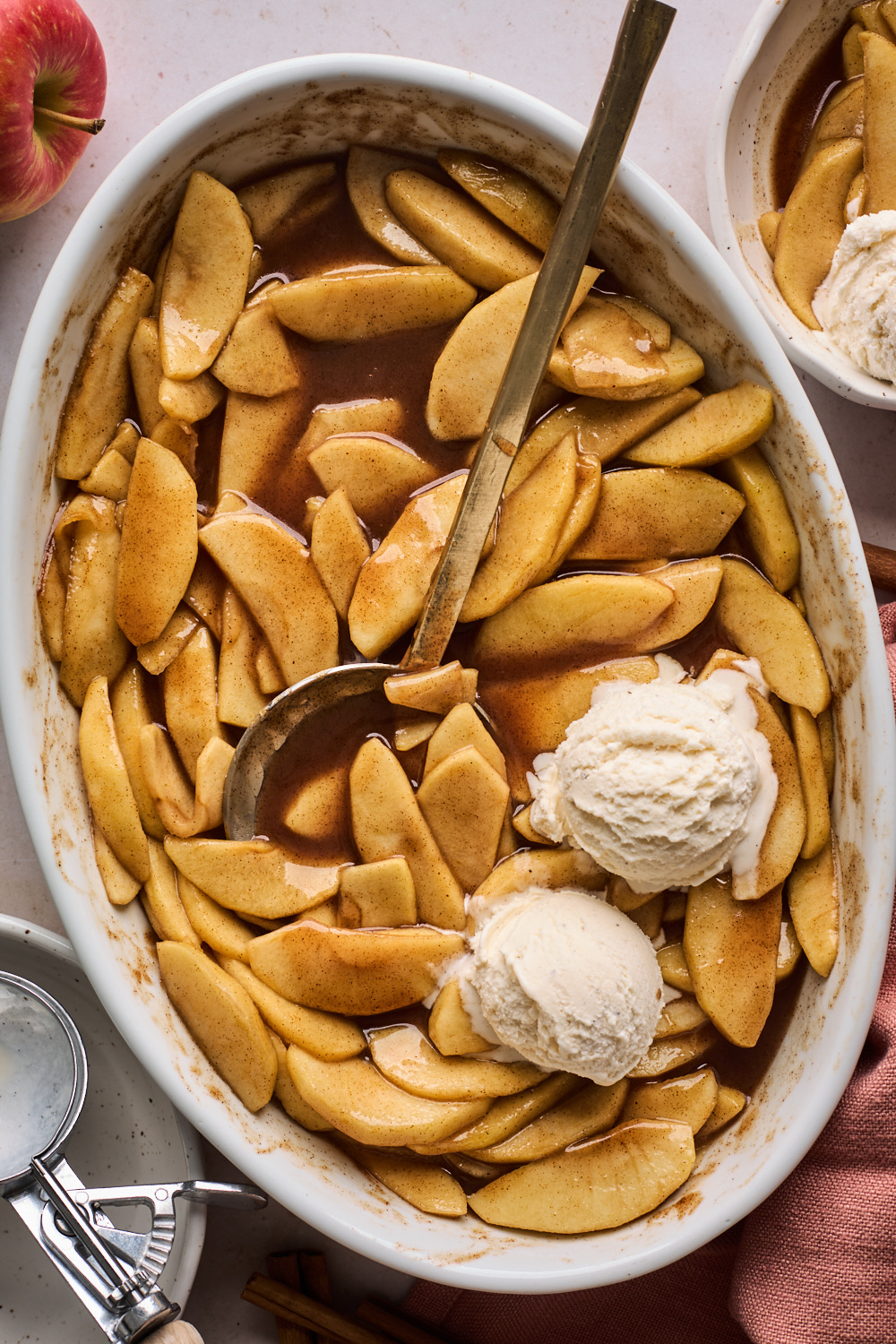 Cinnamon Baked Apple Slices