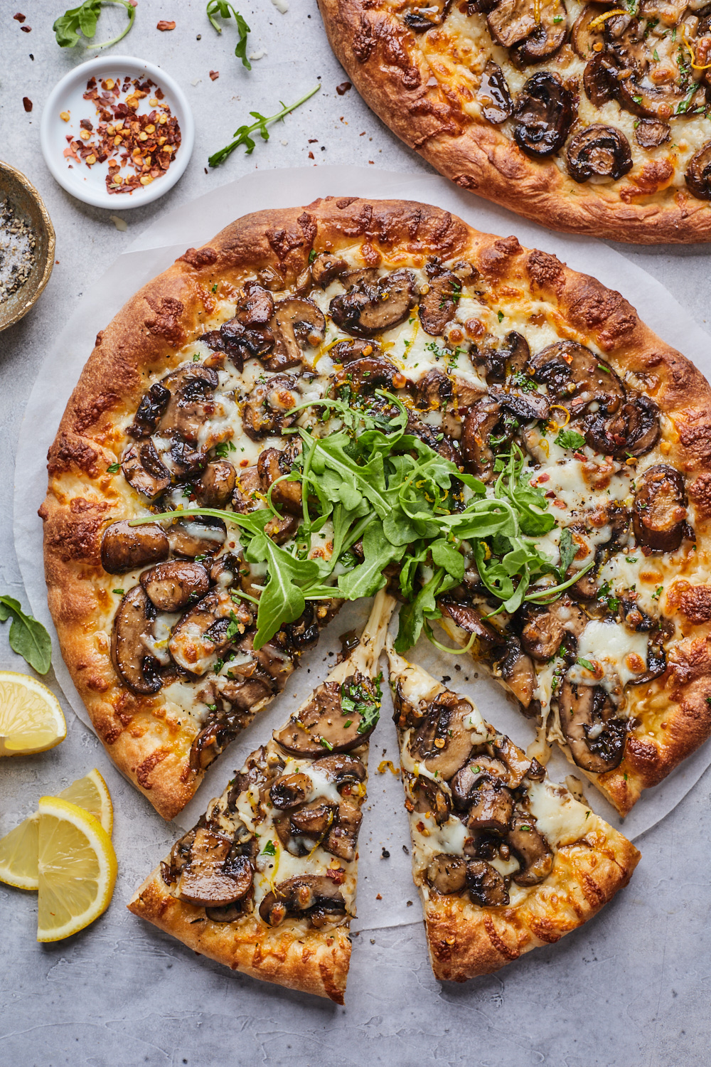 White Mushroom Pizza